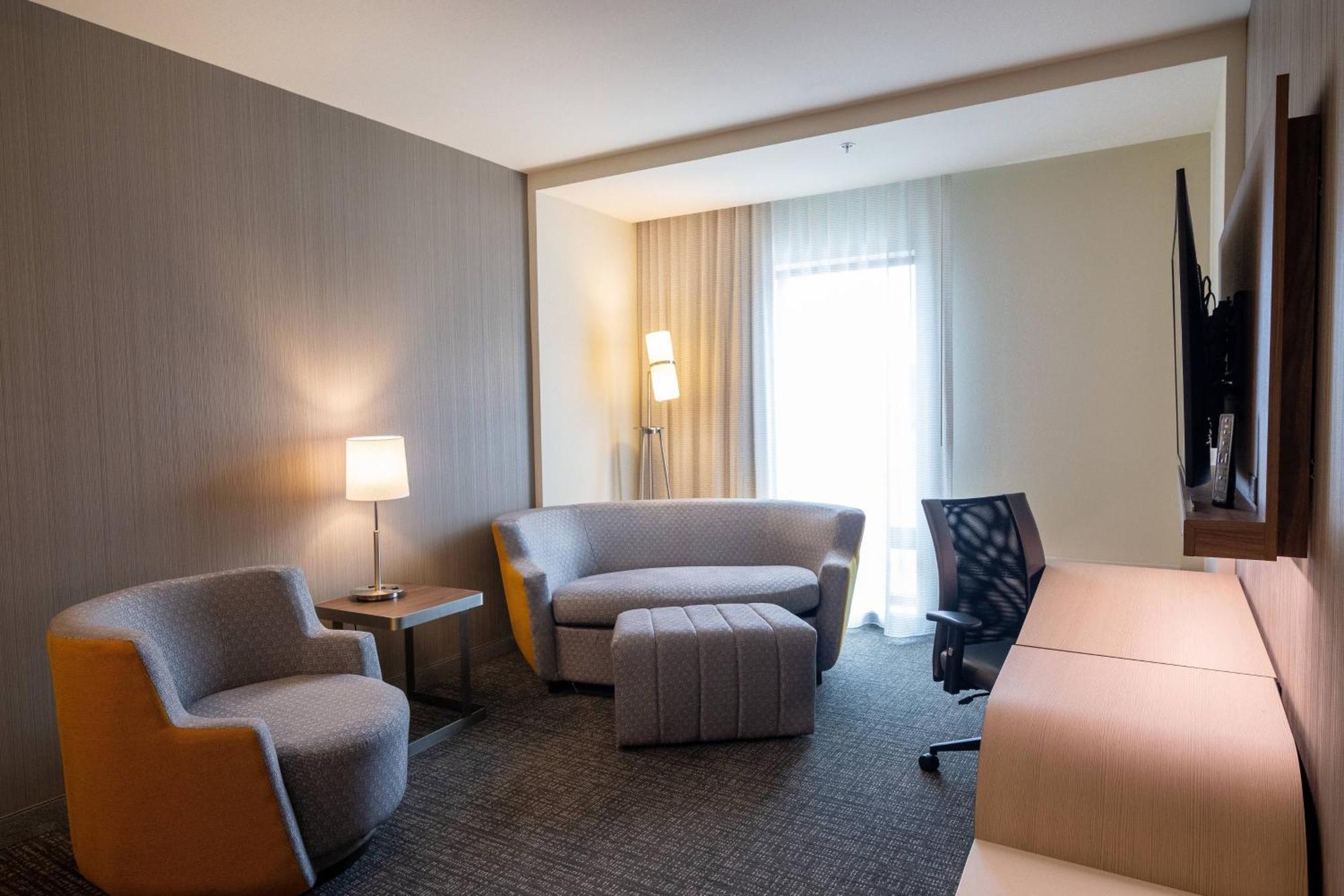 Courtyard By Marriott Cartersville Exteriér fotografie